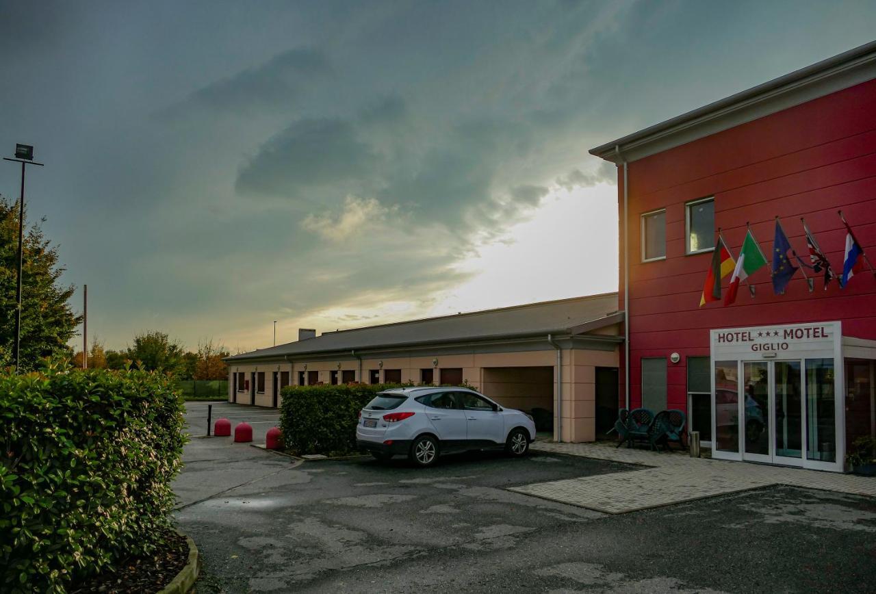 Hotel Motel Giglio Viadana Eksteriør bilde